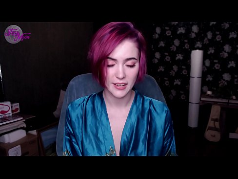 ❤️ Taelo ea ho jerk off ho ngoanana oa Serussia ka Senyesemane Porno ❤